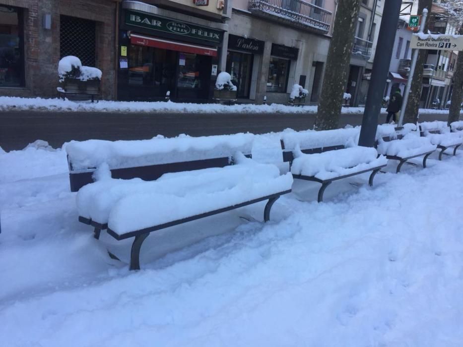 Imatges de la nevada a Sant Hilari Sacalm, el dimarts 27 de febrer