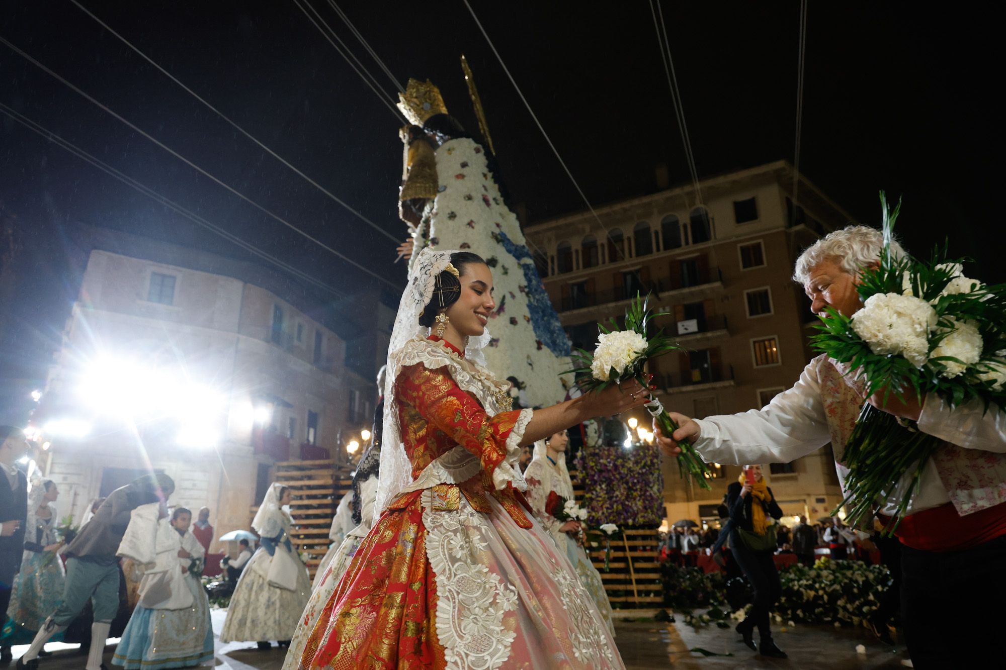Todas las fotos de la Ofrenda del 17 de marzo por la calle de la Paz de 21:00 a 22:00 horas