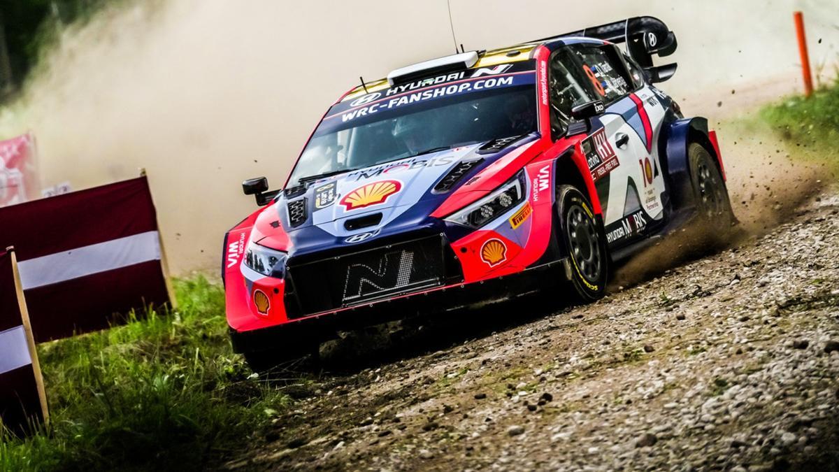 El estonio Tänak ha comenzado como el más rápido en el Rally de Letonia