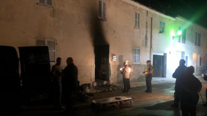 Für das 65 Jahre alte Opfer kam bei dem Brand in dem Wohnhaus in Moscari jede Hilfe zu spät.