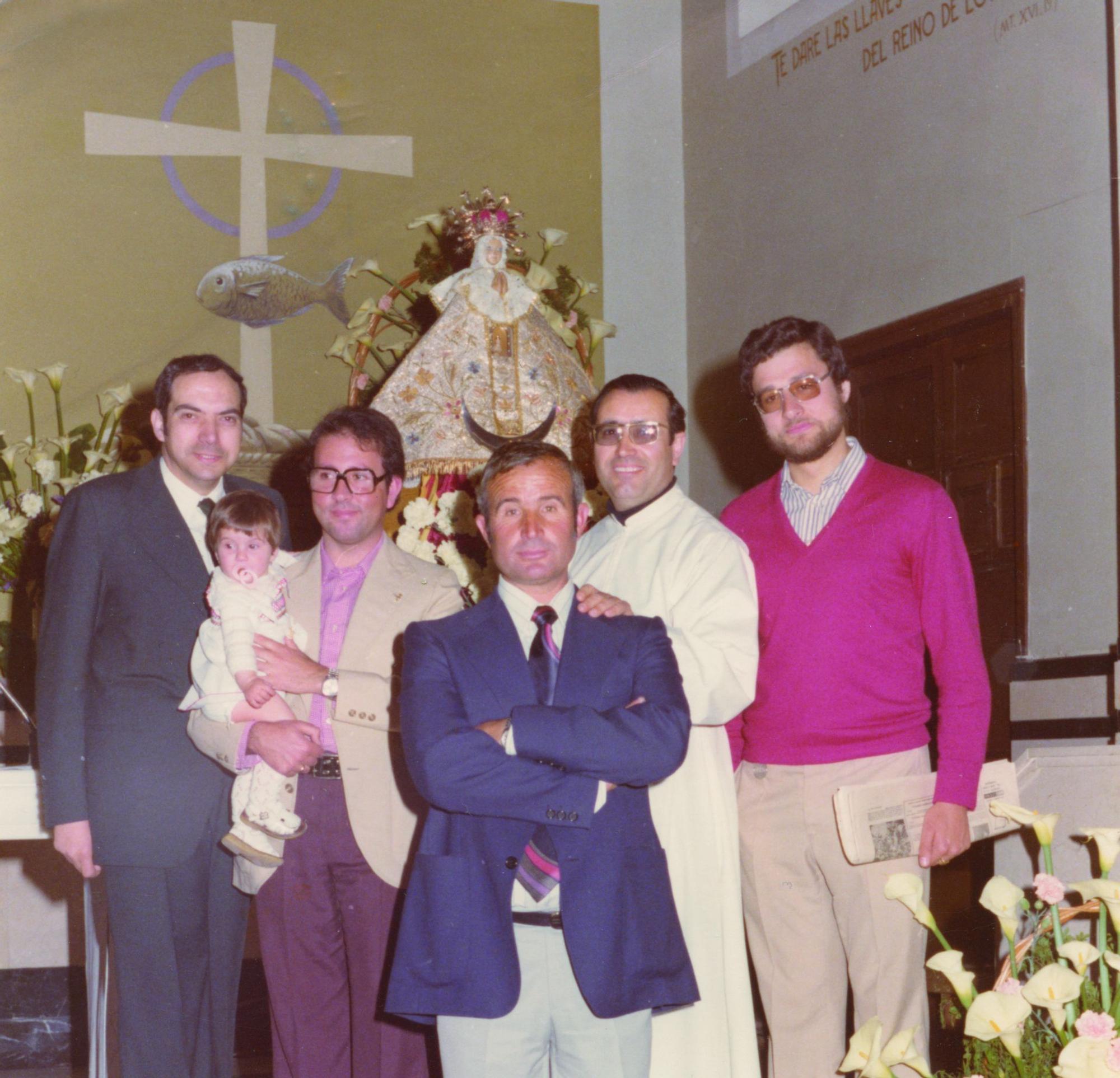 EL GRAU. Quiquet, Campos, Luís, mn. Martí i Francés, en Sant Pere.