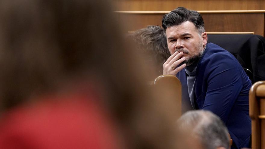 Rufián llama a las fuerzas de izquierda a encarar a Sánchez con un &quot;discurso común&quot; contra la subida del gasto en defensa
