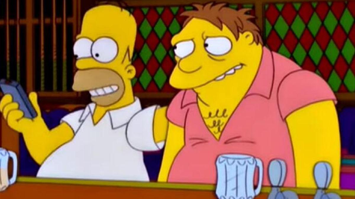 Homer Simpson y Barney Gumble.