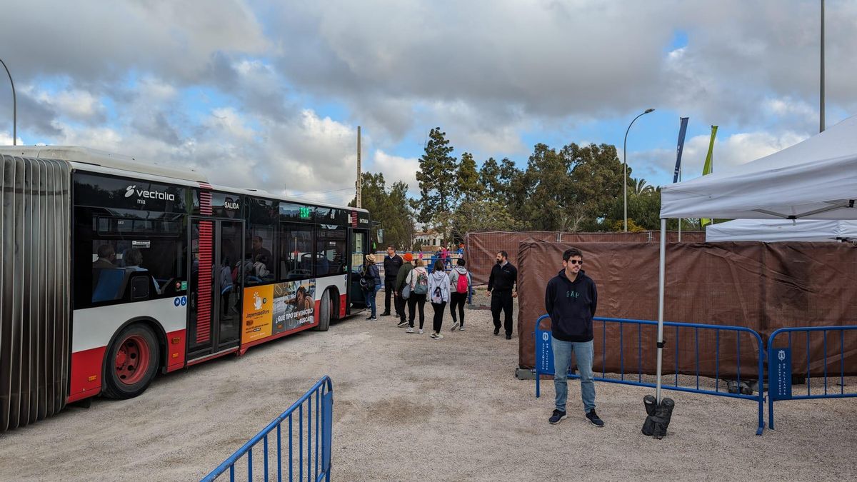 La lanzadera de autobús durante la Peregrina de 2024.