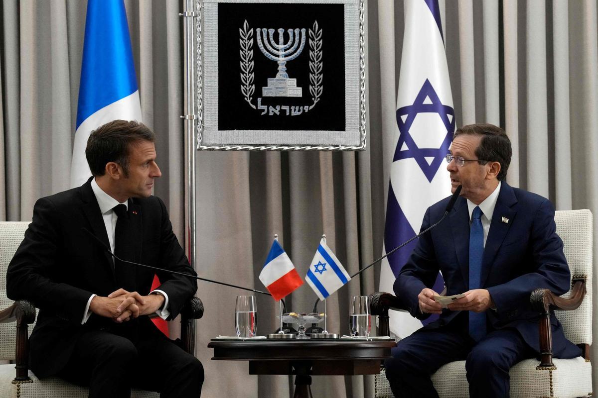 Macron visita Israel