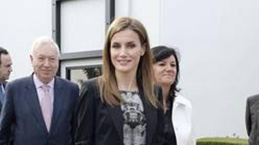 El vestido Hugo Boss de Letizia crea escuela en EEUU