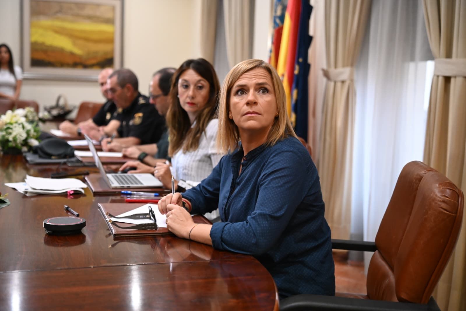Reunión en la Subdelegación del Gobierno en Alicante para seguir la evolución de la alerta roja por lluvias