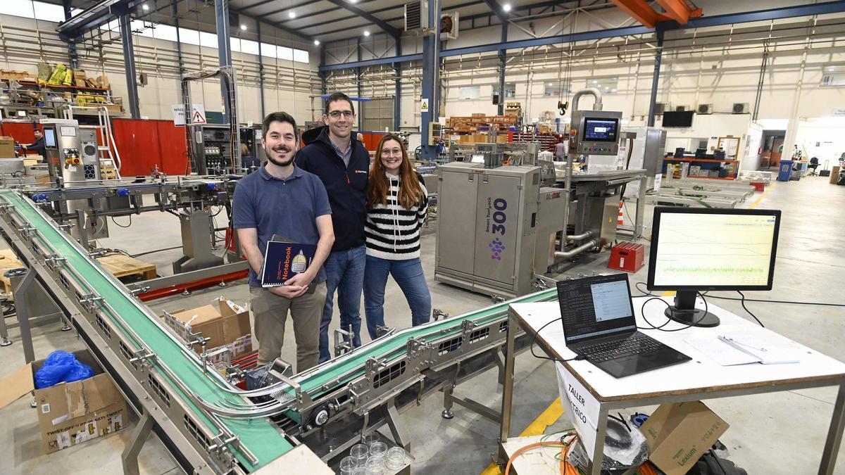 Pablo Navarro, Pablo Viana y Ainoa Castro, del nuevo departamento de Ciencia de Datos de Hermasa