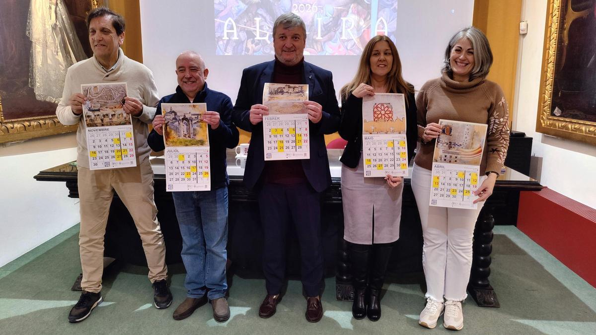 Presentación del calendario adaptado, realizada en el MUMA.