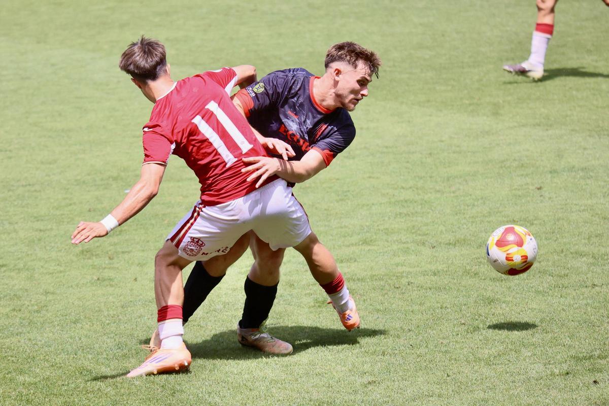 Las mejores imágenes del partido entre el Real Murcia Imperial y el Olímpico de Totana