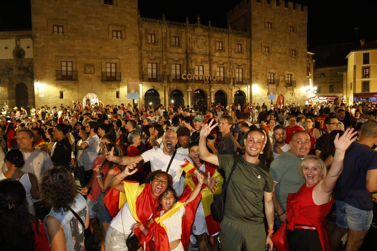 Así fue la celebración en Gijón del triunfo de España en el Mundial