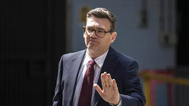 El Partido Laborista anuncia a Andy Burnham como nuevo líder y sustituto de Starmer