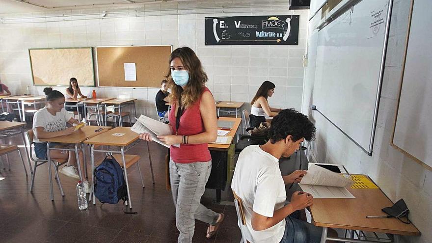 Un dels exàmens fets a l&#039;institut Pla de l&#039;Estany, de Banyoles.