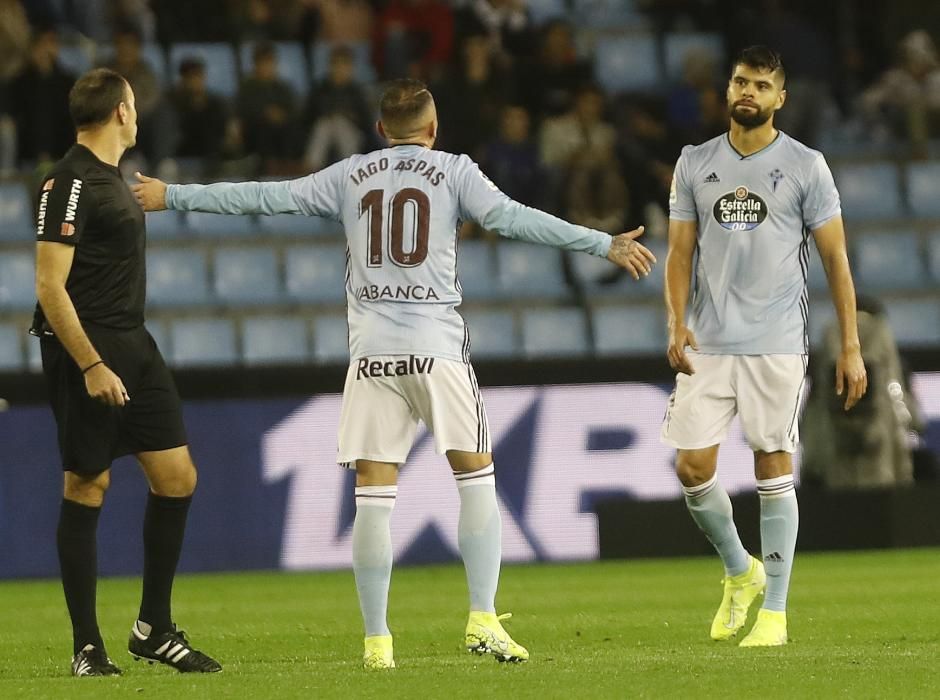 Las mejores imágenes de la derrota de los celestes en Balaídos en el último partido de Escribá al frente del banquillo.