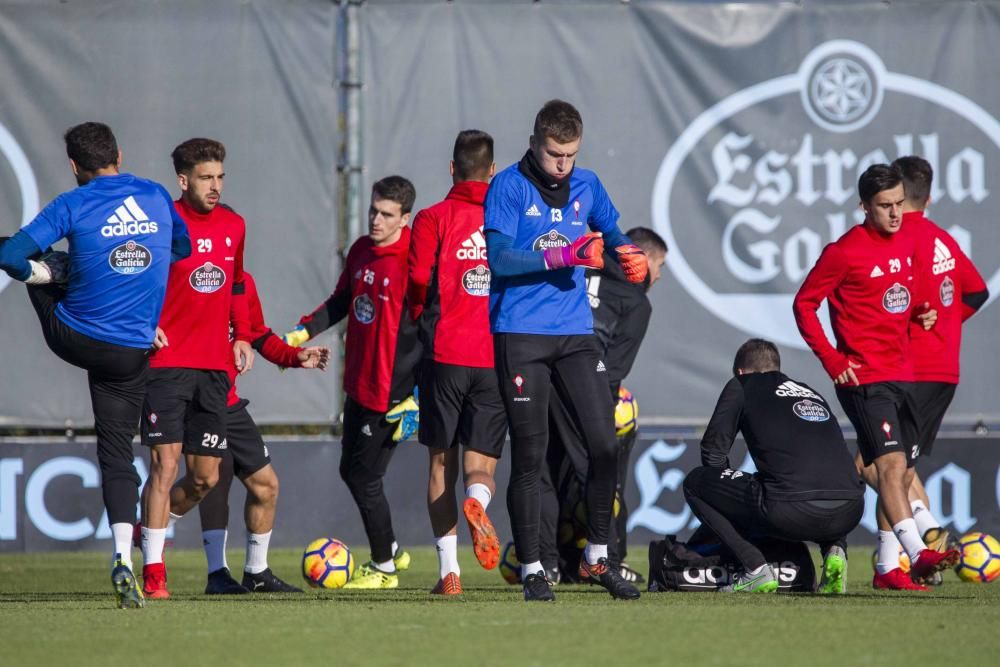 Entrenamiento del Celta a puerta cerrada