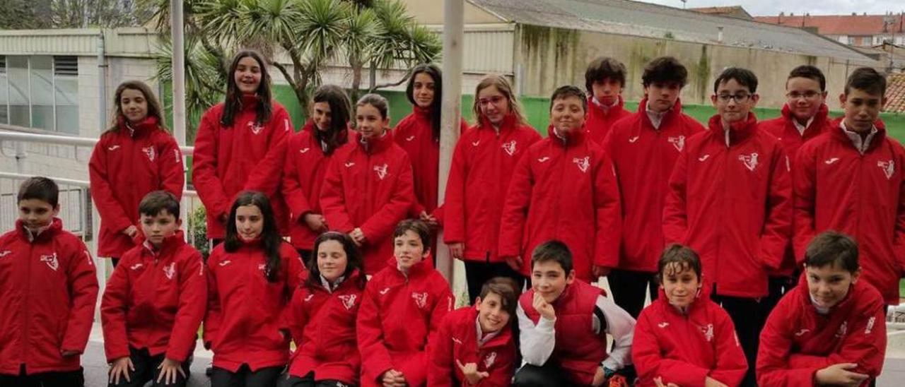 Los nadadores del Club Natación Las Anclas, en Gijón.