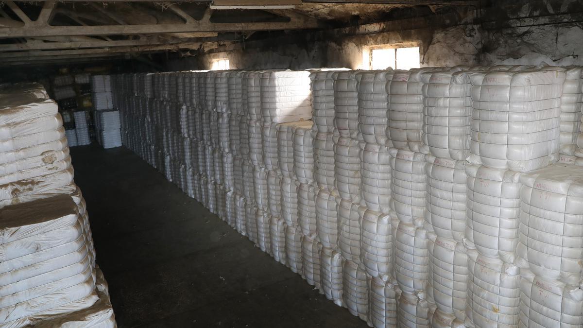 Lavadero de lanas Payo en Paredes de Nava (Palencia)
Balas de lana almacenadas en la empresa
