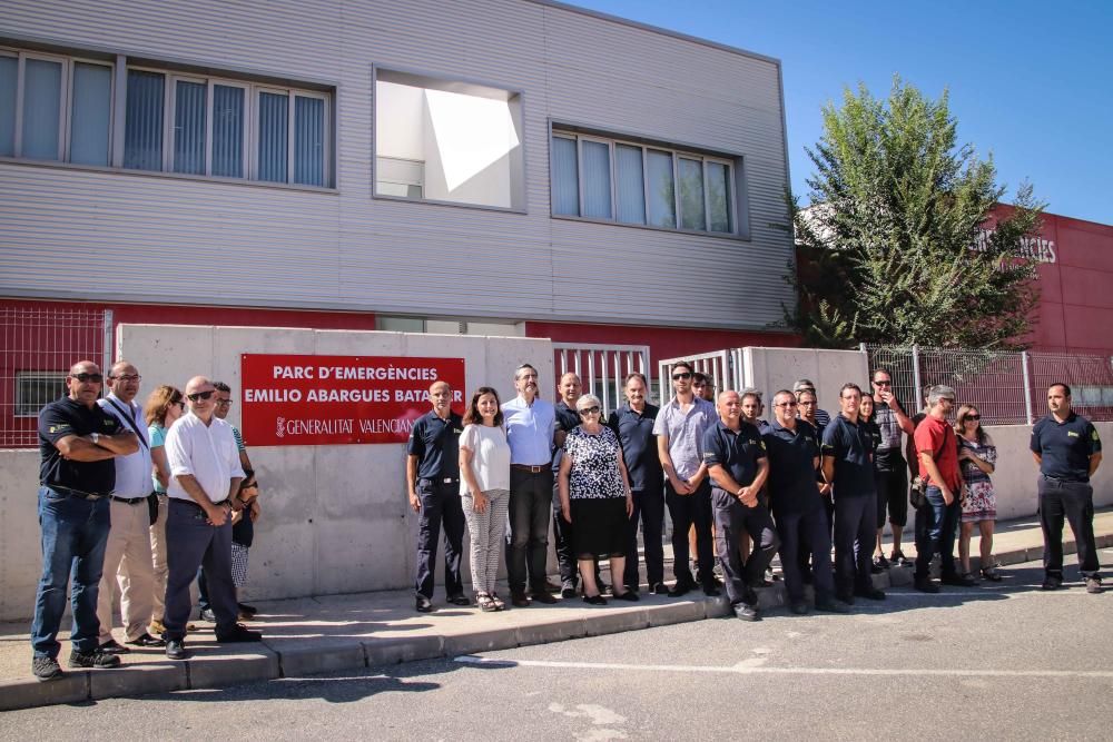 El parque de emergencias de Onil pasa a llevar el nombre del bombero forestal Emilio Abargues Bataller