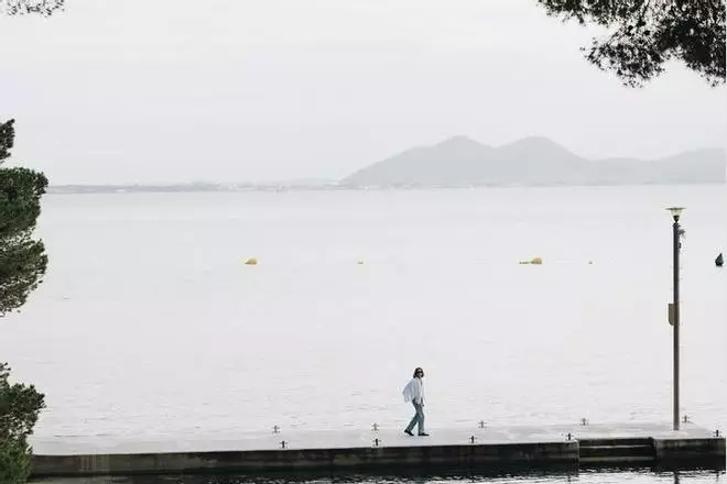 Las imágenes de la recreación de 'The white lotus' en el hotel Four Seasons Formentor