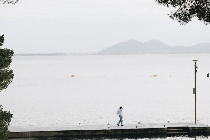 Las imágenes de la recreación de &#039;The white lotus&#039; en el hotel Four Seasons Formentor