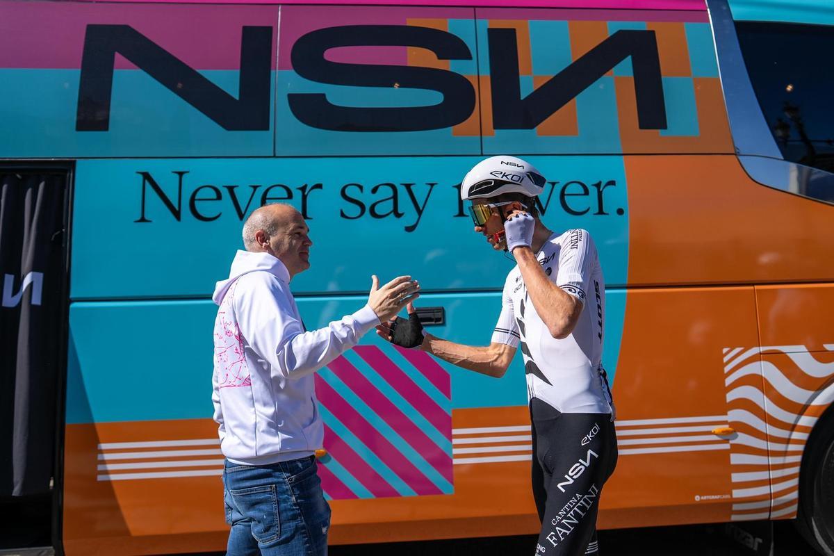 Iniesta se estrena con victoria en la Volta