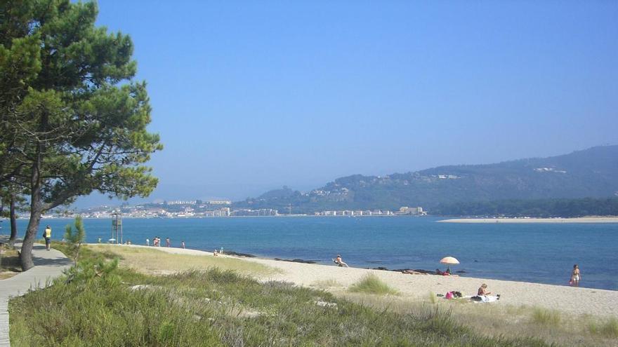 Cerrada temporalmente al baño la playa de O Muíño, en A Guarda