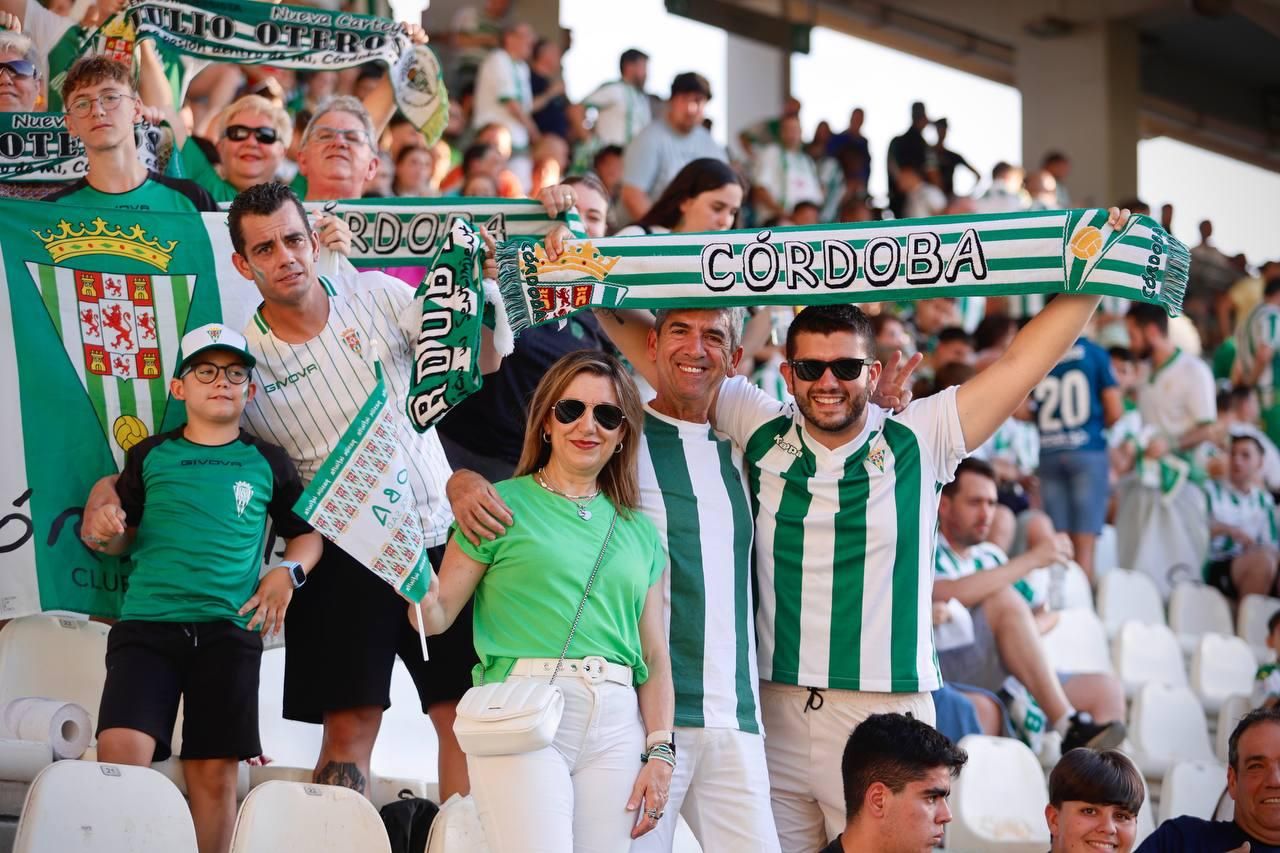Córdoba CF-Barcelona Atlétic | La afición cordobesista, en imágenes