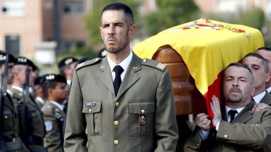 Emotivo adiós al soldado valenciano fallecido en Iraq