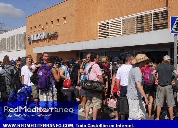 LOS FIBERS  SE MARCHAN DE LA ZONA DE ACAMPADA DEL FIB (2009)