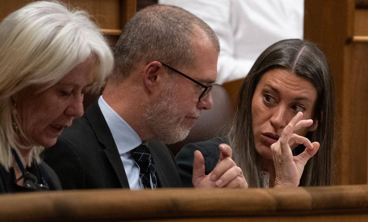 Junts tomba amb el PP i Vox el camí d’estabilitat del Govern