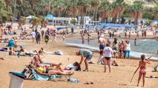Santa Cruz de Tenerife encarga la modificación del PGO para agilizar la mejora de la playa de Las Teresitas