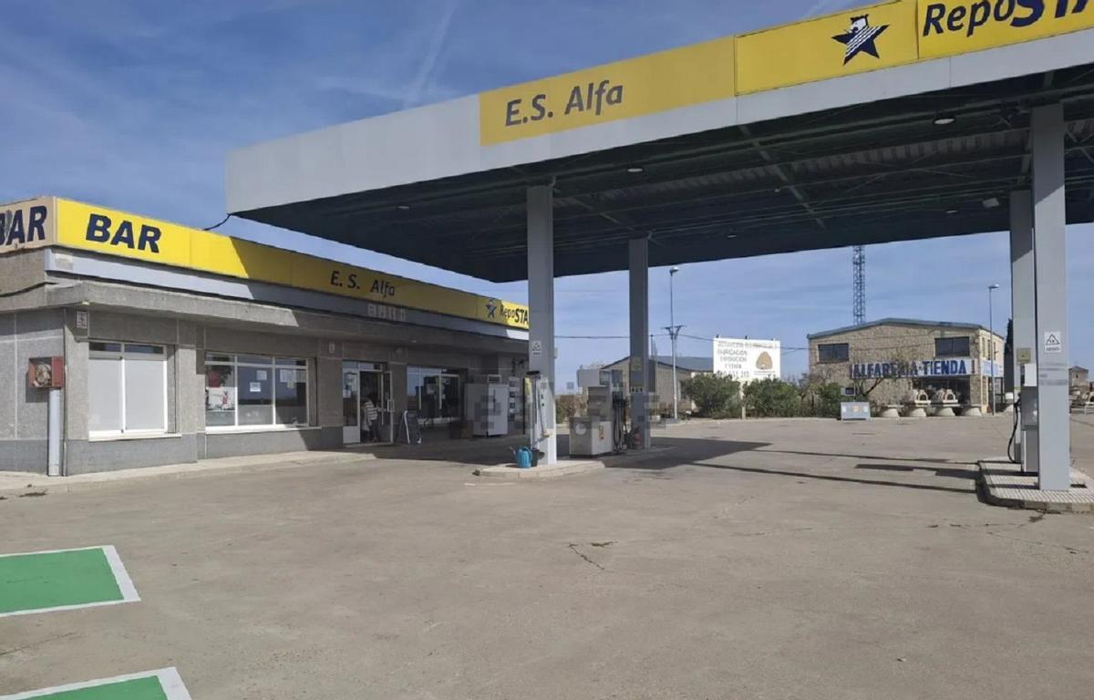 Gasolinera a la venta.