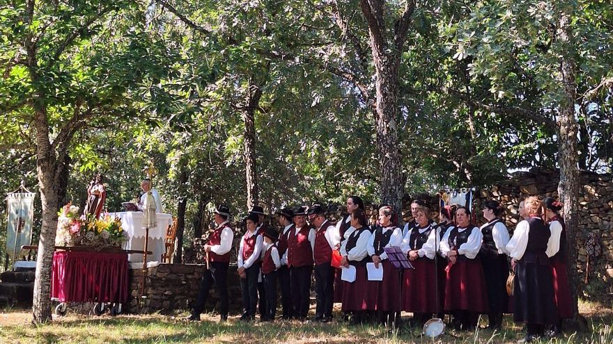 Samir de los Caños abre las romerías estivales con San Juan