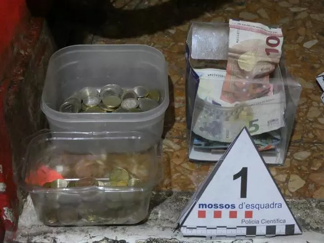 Les imatges de l'escorcoll al pis de Salt