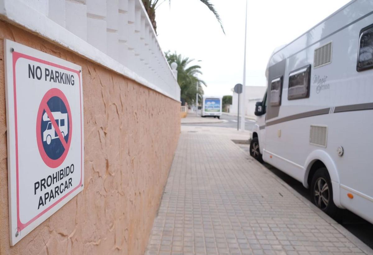 Una zona habilitada para el estacionamiento de estos vehículos. | ÁXEL ÁLVAREZ