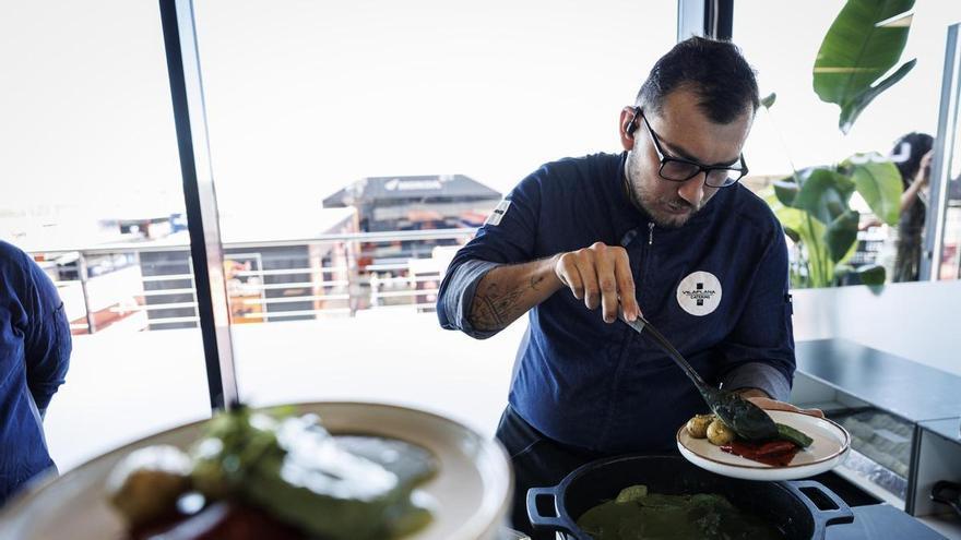 Así es la comida de Estrella Michelin en la zona VIP de Motorland