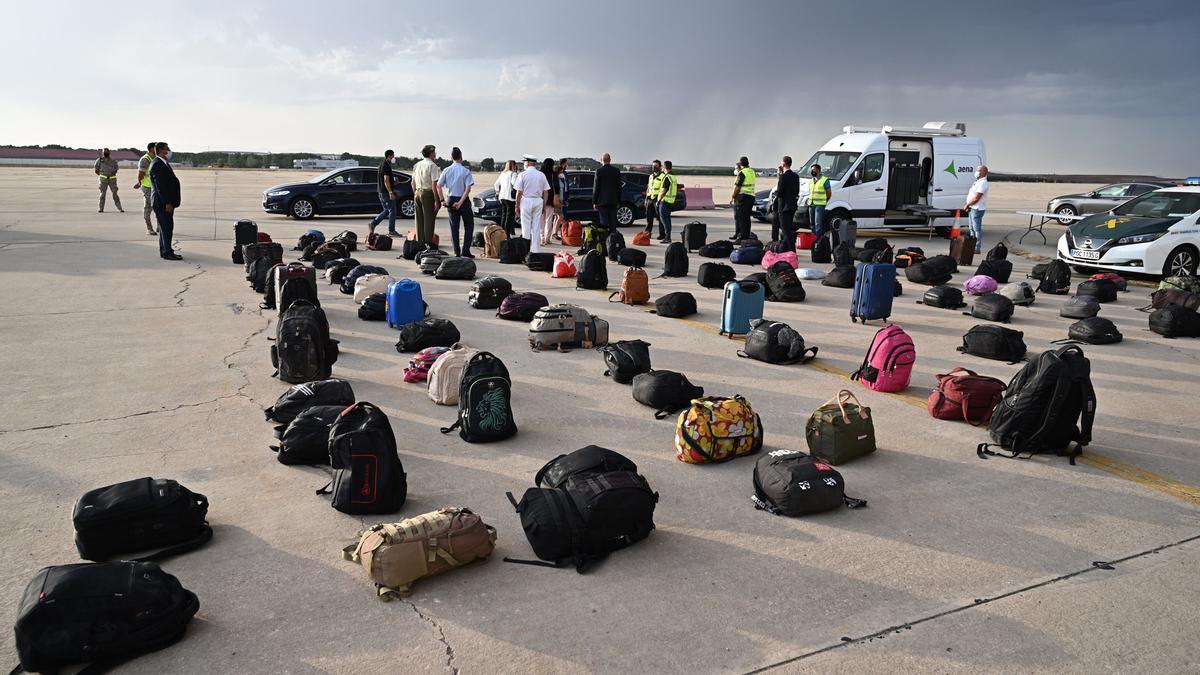 La base de Torrejón acogerá este martes a otros 390 evacuados en 3 aviones.