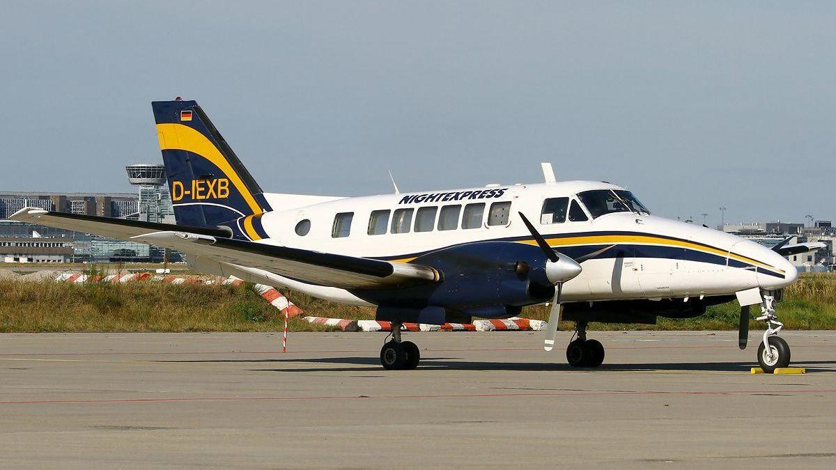 Un Beech 99, l&#039;avió amb el qual s&#039;ha fet el salt.