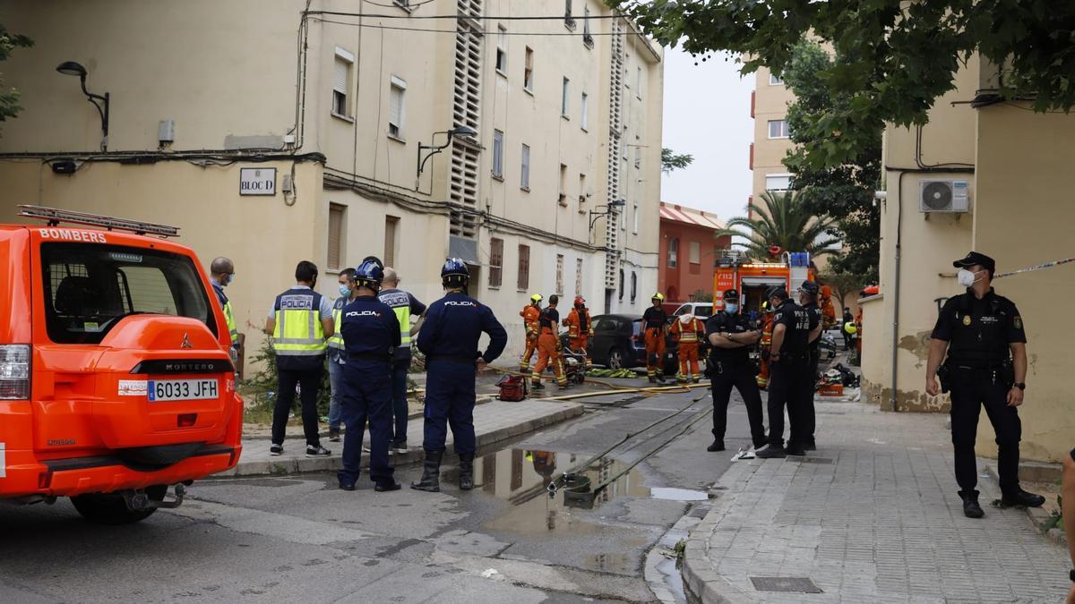 Incendio en Algemesí con un muerto y tres heridos