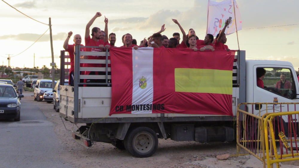 El Montesinos celebra el ascenso por todo lo alto