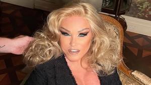 Jocelyn Wildenstein, La Mujer Gato, que se operó infatigablemente para parecerse a un felino, ha muerto en París.