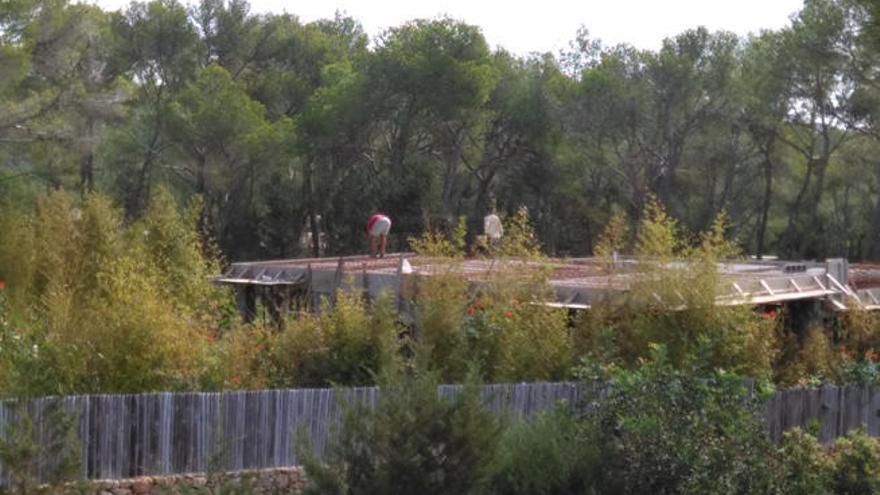 Estado en que se encontraban la semana pasada las obras de construcción de una estructura en el interior de la finca de Casa Paola.