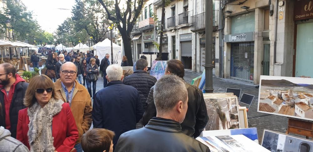 Milers de persones omplen el Barri Vell de Girona per Tots Sants - Fires de Girona 2018