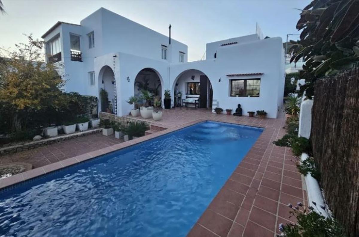 La otra vivienda de Santa Eulària que se vende por 1,5 millones de euros