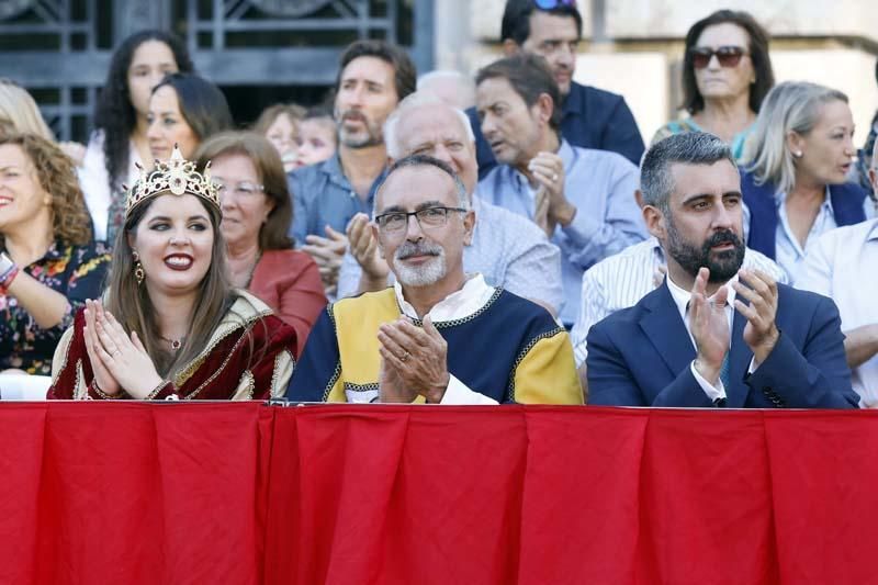 Actos del 9 d'Octubre: Desfile de Moros y Cristianos