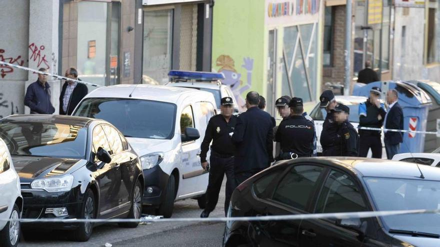 Dispositivo policial en la calle Donantes de Sangre