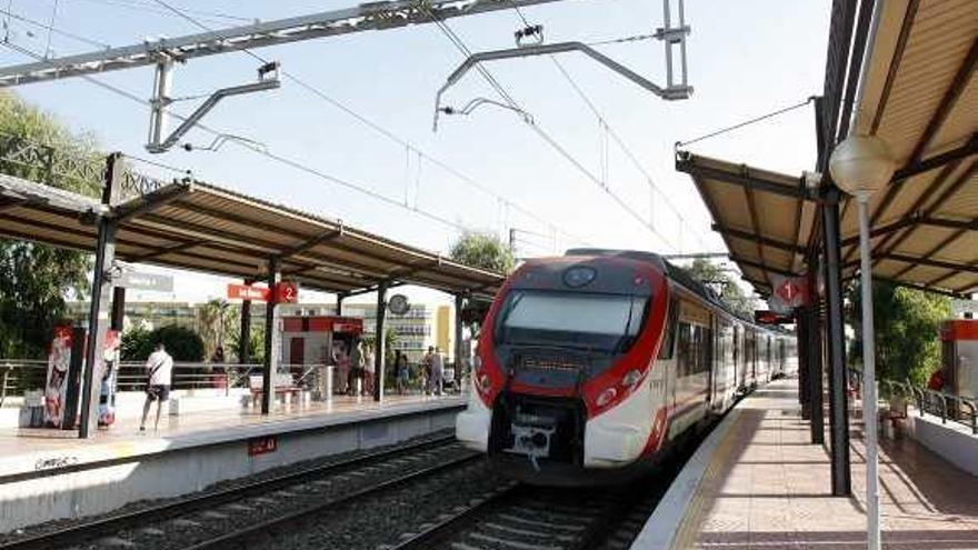 El tren de Cercanías que une Málaga y Fuengirola podría tener su continuidad hasta Marbella.