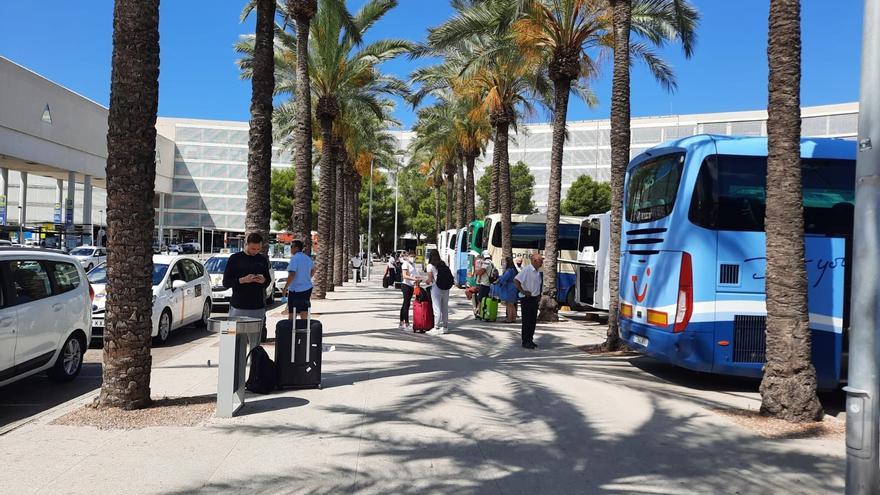 Las reservas turísticas descienden un 4,4% en Baleares en la última semana, según TravelgatX