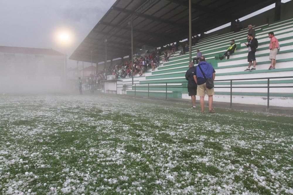 Fuerte tormenta y granizo en O Carballiño