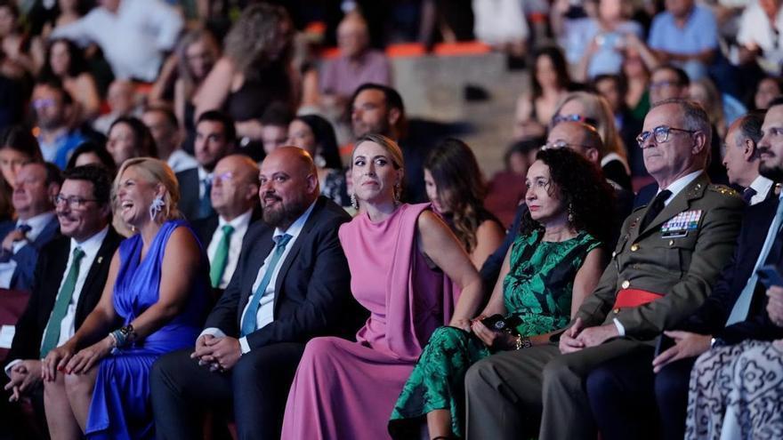 Vídeo | Así ha sido la gala de entrega de Medallas de Extremadura en el Teatro Romano de Mérida
